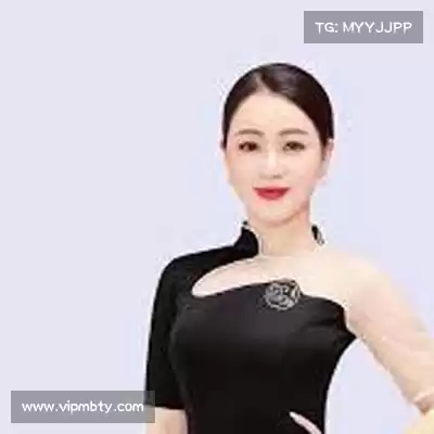 盈痴凝